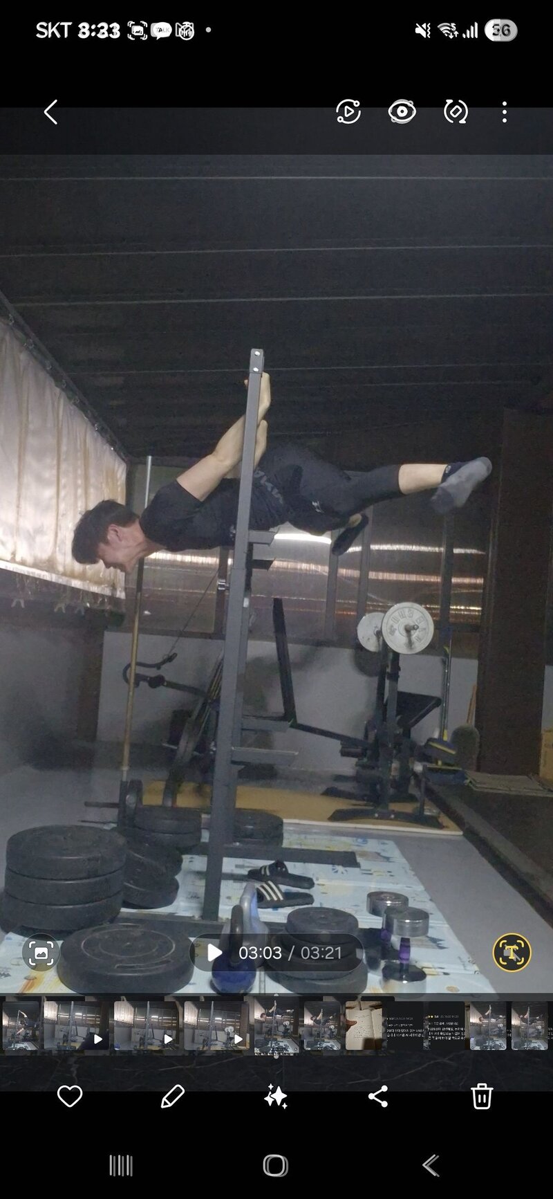 Back Lever Straddle Sebelum (Sudut sedikit miring)