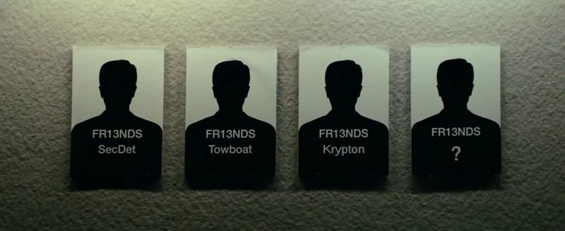 Four cards with human silhouettes are placed, exuding a mysterious atmosphere.