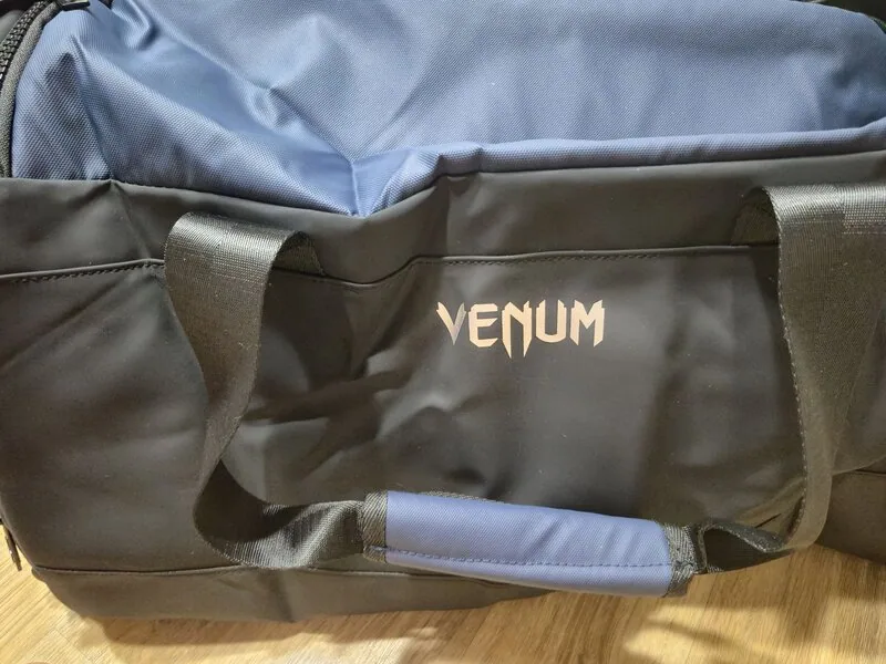 Venum Evo 2 トレーナー ライト ブラックブルー 背面