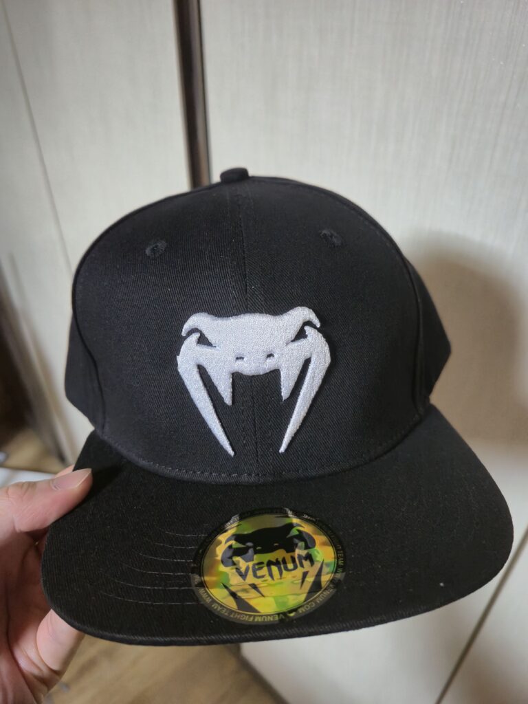 Venum Classic Snapback Front.